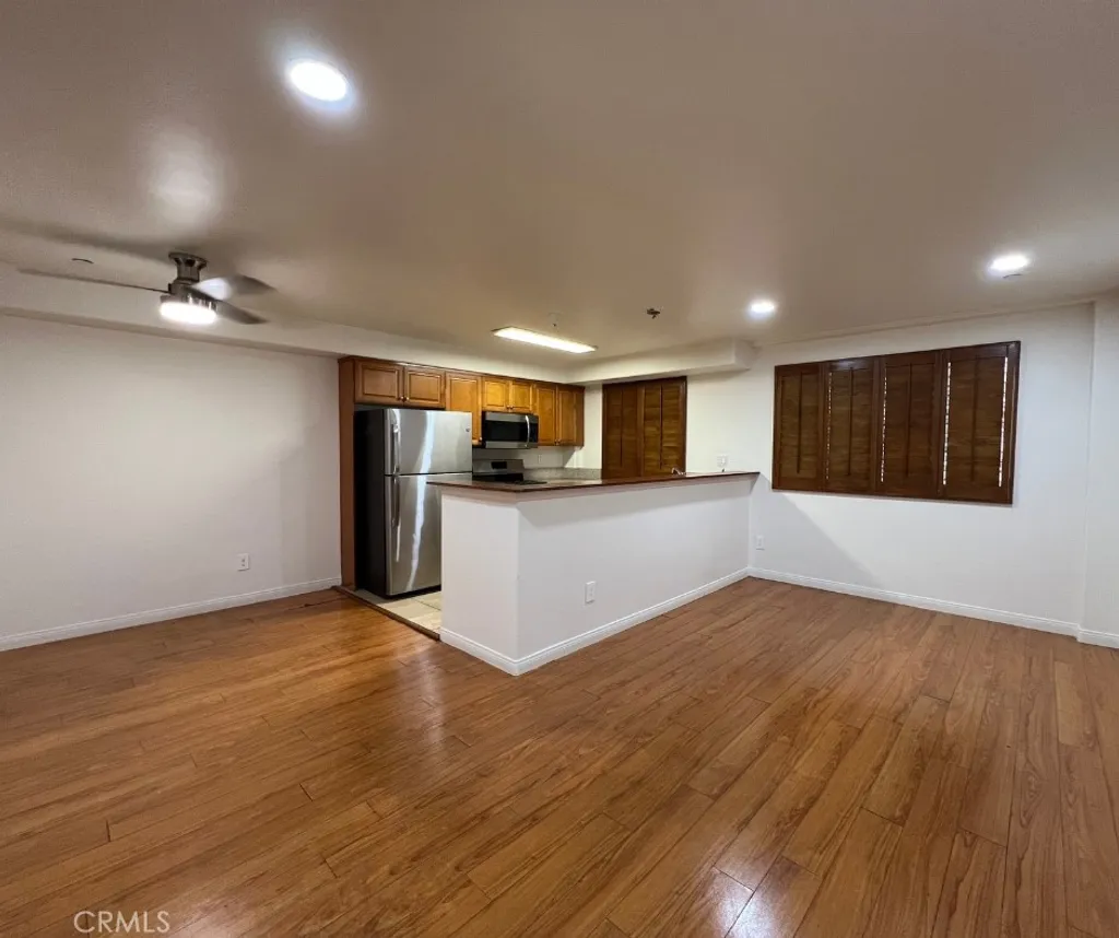 Additional image 7 of 12368 Osborne Unit 4, Pacoima, CA 91331