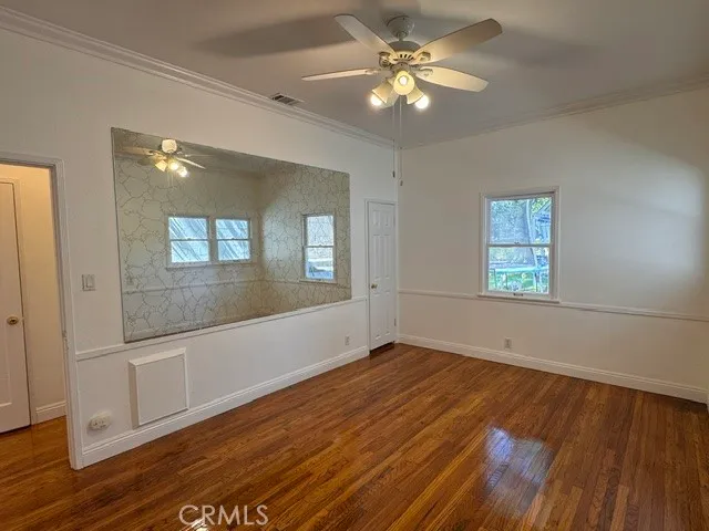 Additional image 16 of 1325 E Altadena Dr, Altadena, CA 91001