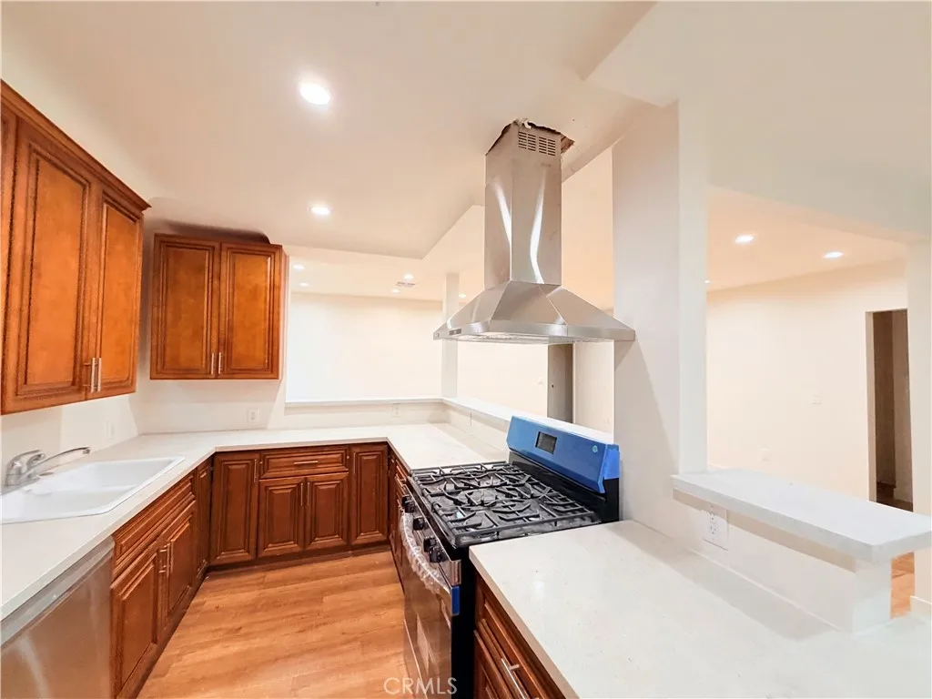 Additional image 28 of 11104 Oxnard St, North Hollywood, CA 91606