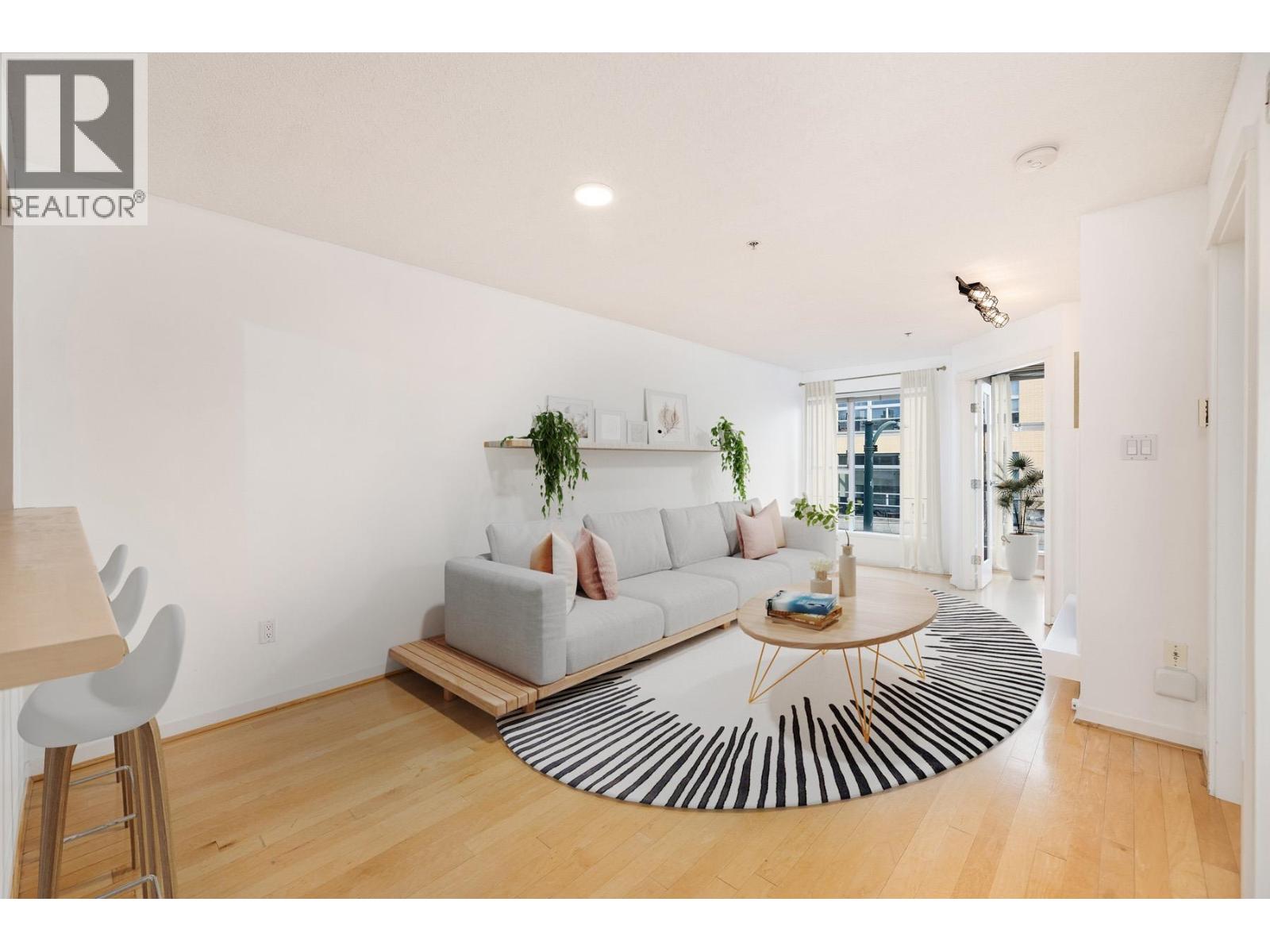 310 2768 CRANBERRY DRIVE|Vancouver, British Columbia V6K4V1