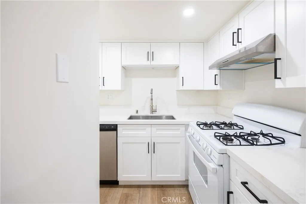 Additional image 5 of 1132 Elm Avenue Unit 108, Glendale, CA 91201