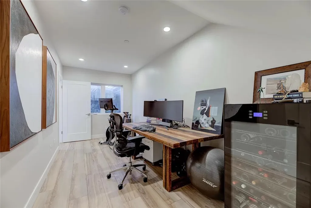 Additional image 40 of 2153 S West View Street, Los Angeles, CA 90016