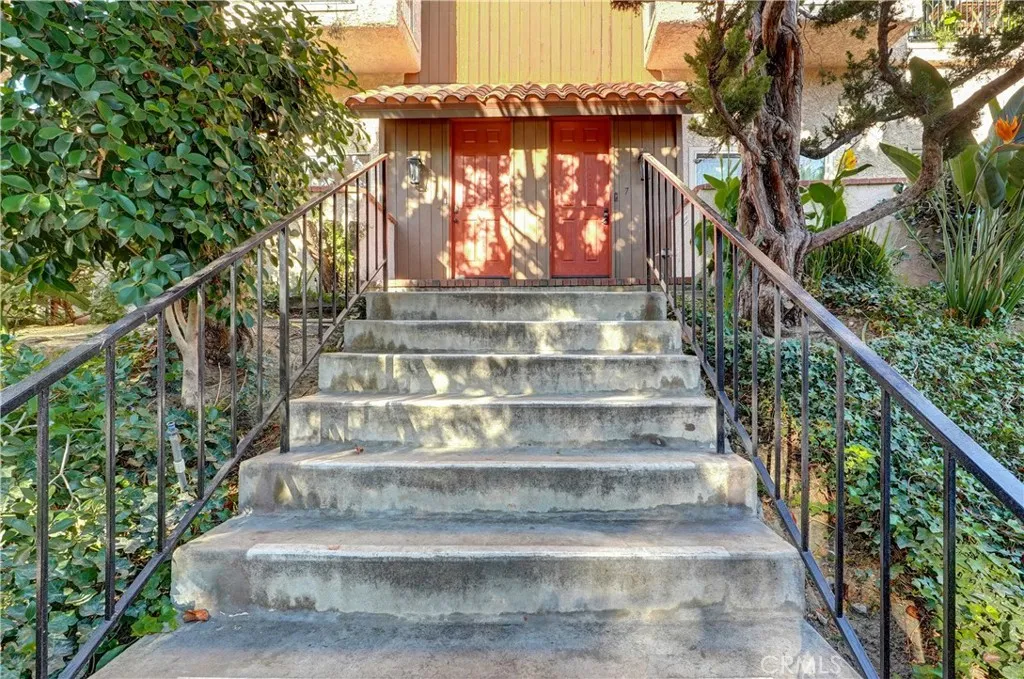 Additional image 67 of 1711 Grismer Ave, Burbank, CA 91504