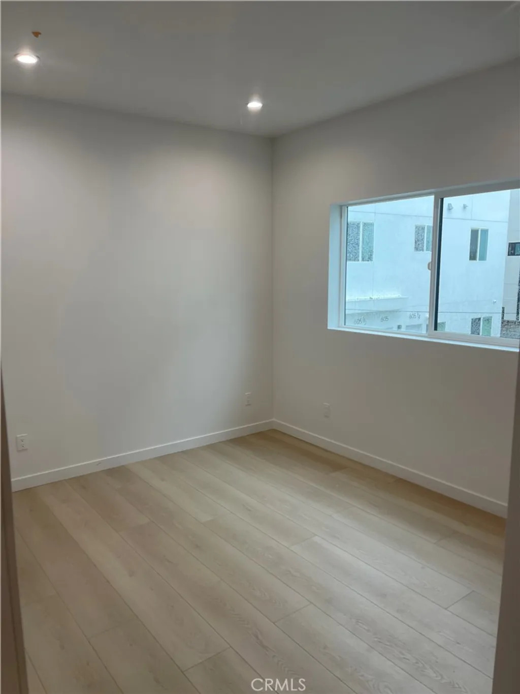 Additional image 5 of 611 W 41st Place, Los Angeles, CA 90037