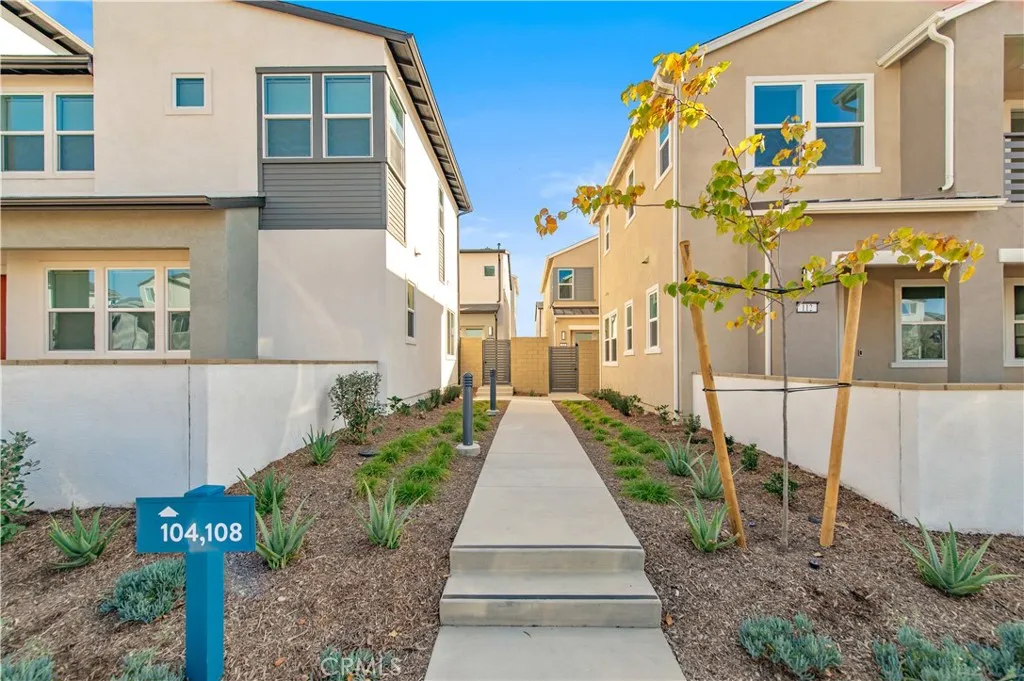 Additional image 31 of 108 Tiffin, Irvine, CA 92618