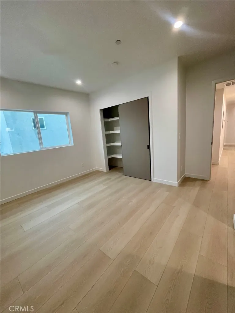 Additional image 51 of 613 W 41st Place Unit 1/2, Los Angeles, CA 90037