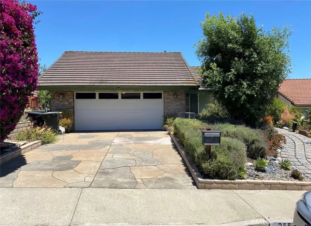 Additional image 2 of 25522 Mackenzie Street, Laguna Hills, CA 92653