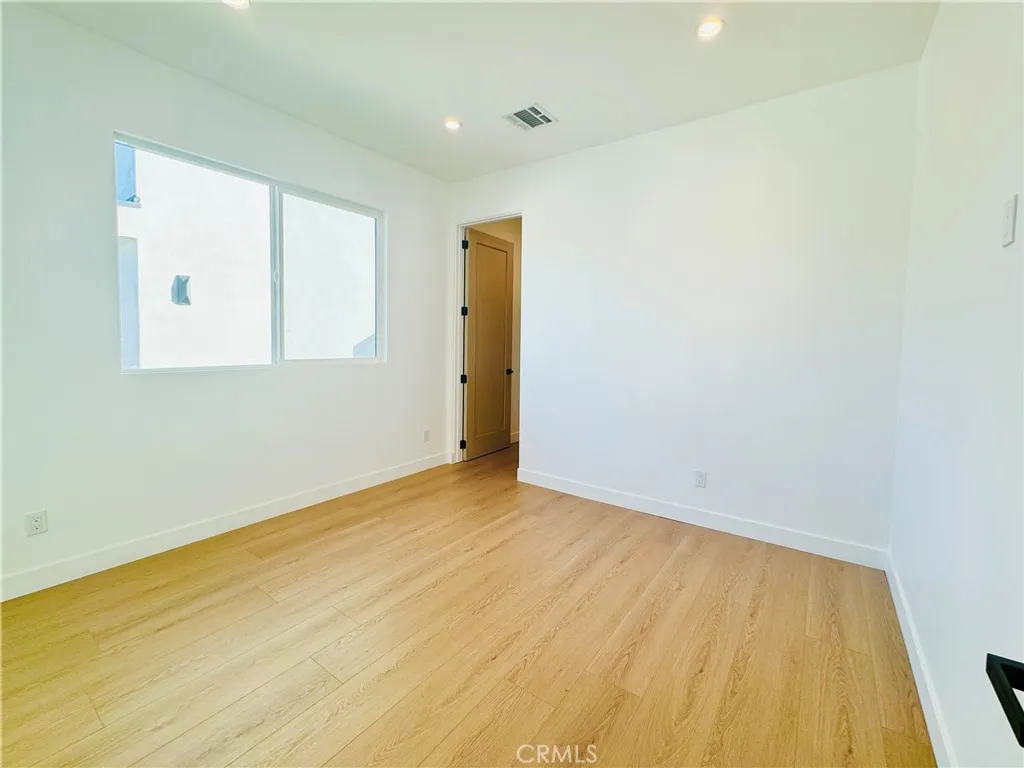 Additional image 15 of 6858 Aura Avenue, Reseda, CA 91335