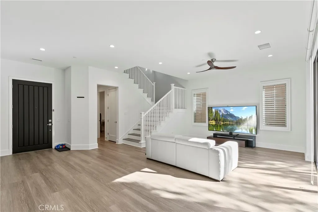 Additional image 10 of 112 Vigna, Irvine, CA 92602