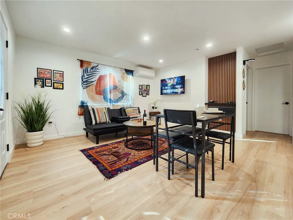 Additional image 2 of 22131 Bassett Street, Canoga Park, CA 91303