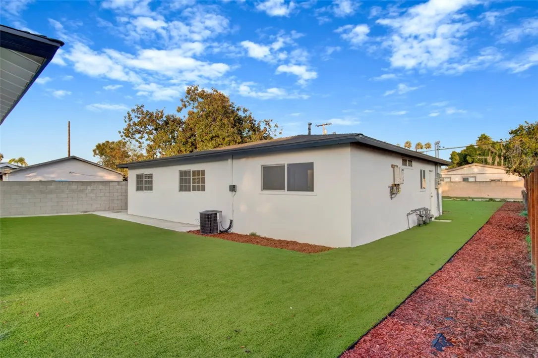 Additional image 38 of 5522 Silver, Santa Ana, CA 92703