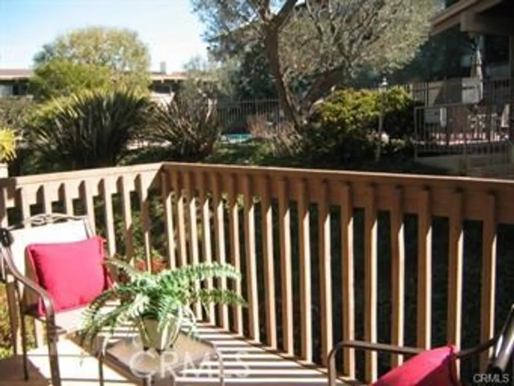 Property image for 6542 Ocean Crest Drive Unit C211, Rancho Palos Verdes, CA 90275