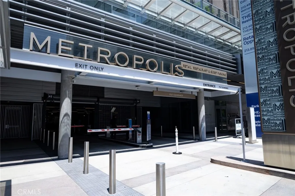 Additional image 3 of 877 Francisco Street Unit 1105, Los Angeles, CA 90017