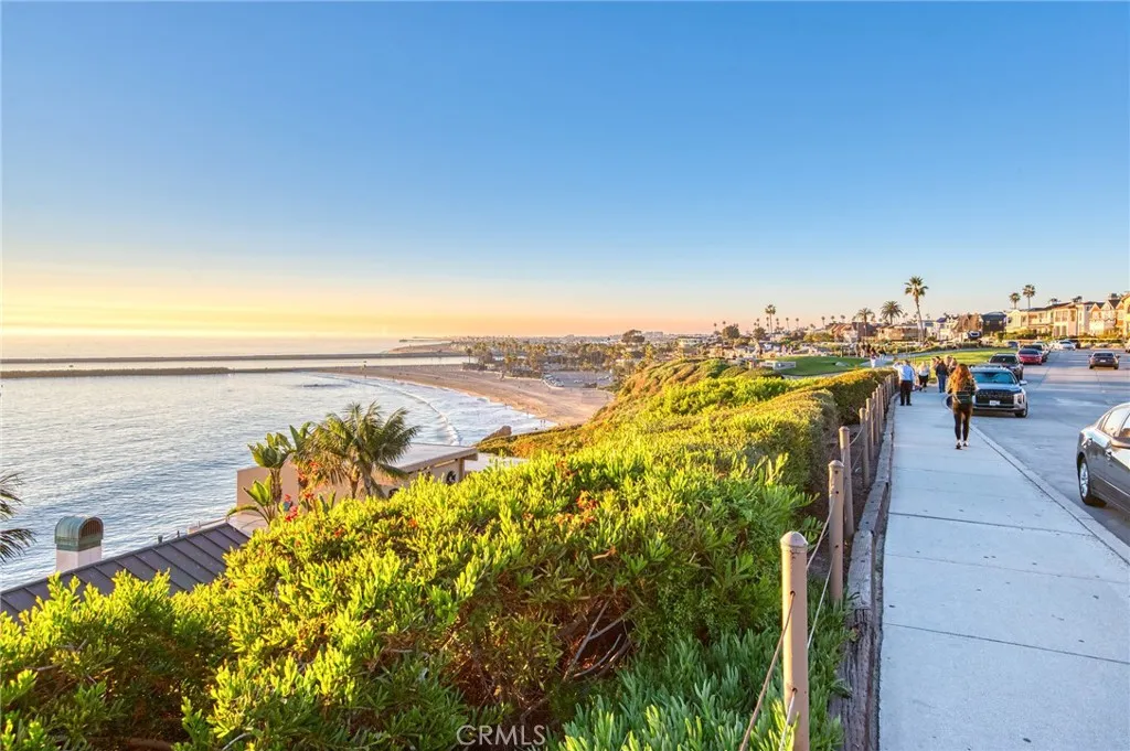 3628 Ocean Boulevard, Corona Del Mar, CA 92625