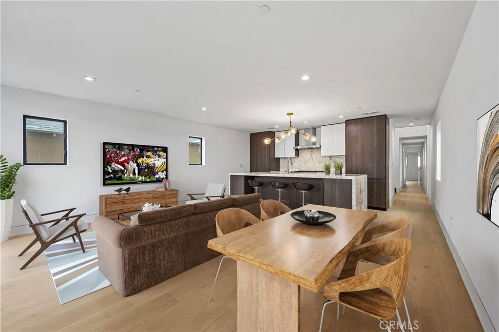 Additional image 4 of 121 39th Street Unit B, Newport Beach, CA 92663