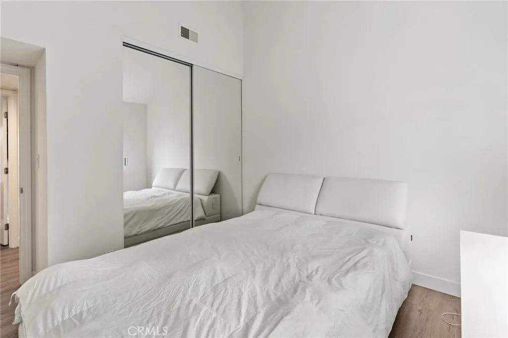 Additional image 72 of 5757 Owensmouth Unit 1, Woodland Hills, CA 91367