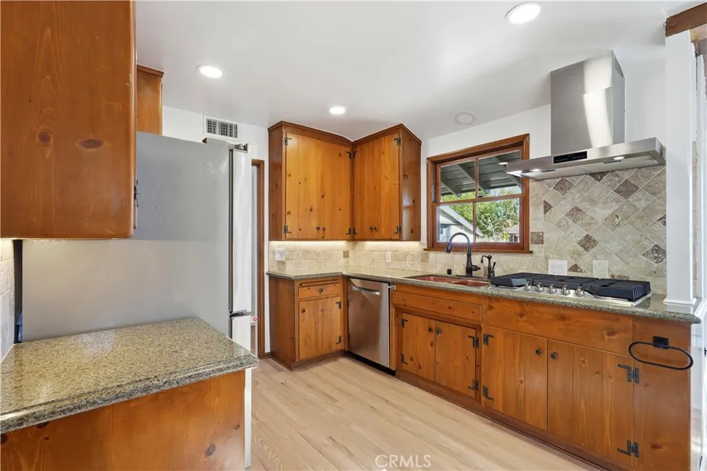 Additional image 8 of 9207 Whitaker Avenue, Northridge, CA 91343