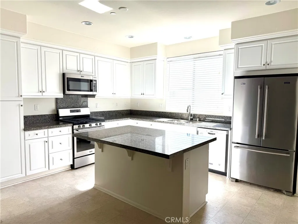 Additional image 6 of 12398 Constellation St, Eastvale, CA 91752