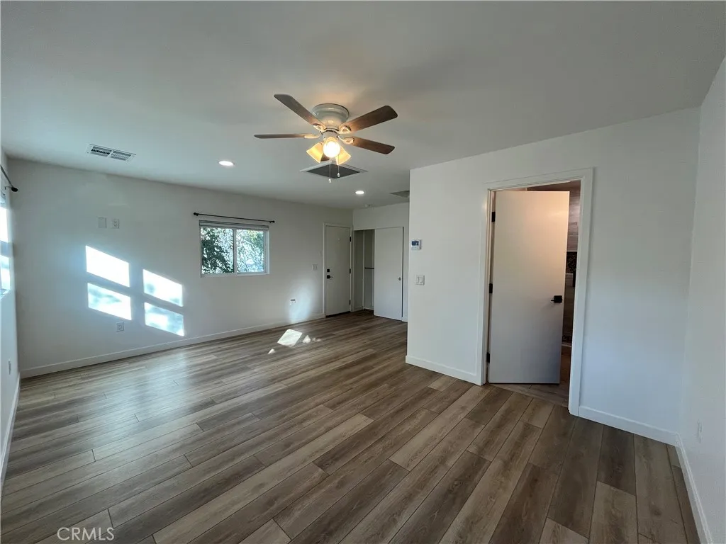 Additional image 66 of 5108 Serrania, Woodland Hills, CA 91364