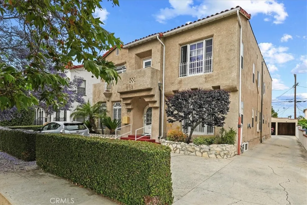 Additional image 3 of 2818 S Bronson Ave Unit B, Los Angeles, CA 90018