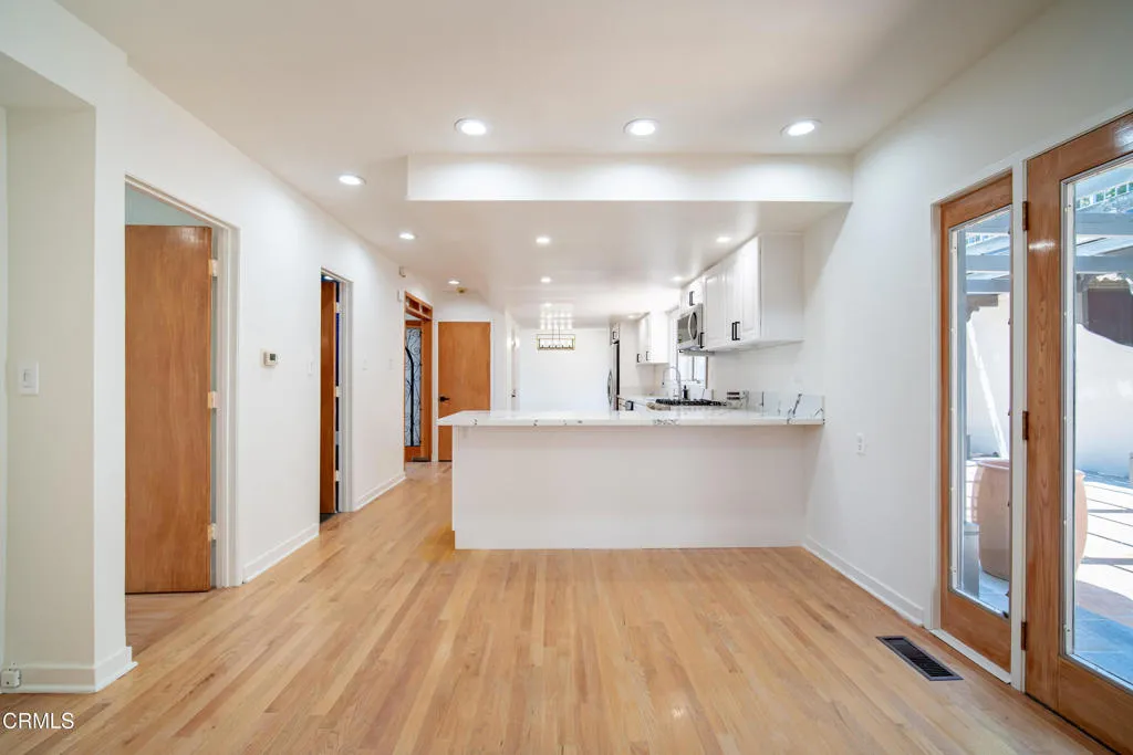 Additional image 10 of 3955 Farmouth Drive, Los Angeles, CA 90027