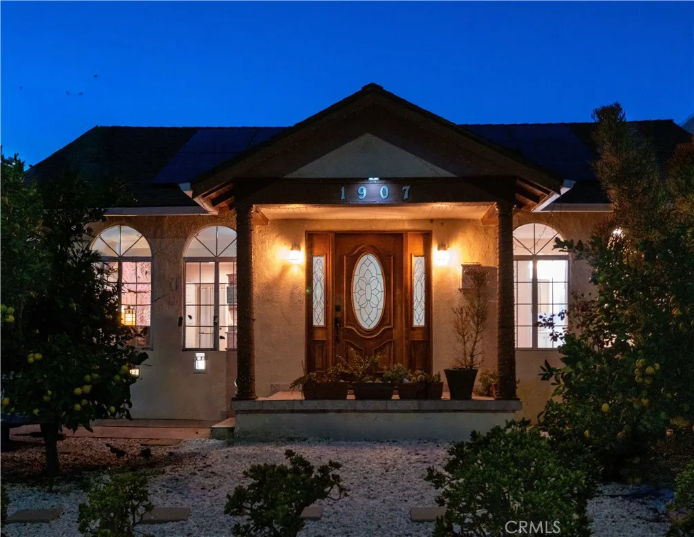 Additional image 90 of 1907 Carmona, Los Angeles, CA 90016