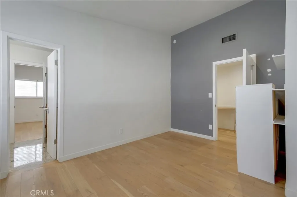 Additional image 41 of 24216 Calvert Street, Woodland Hills, CA 91367