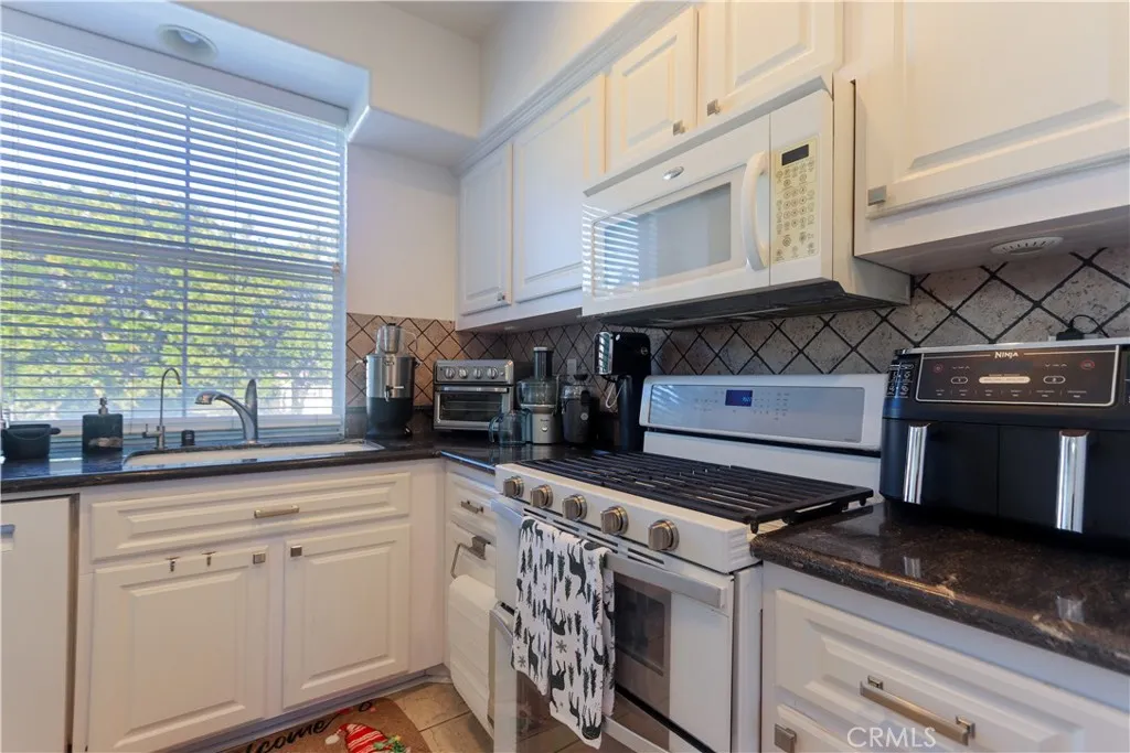 Additional image 28 of 2212 Crescent Oak, Irvine, CA 92618