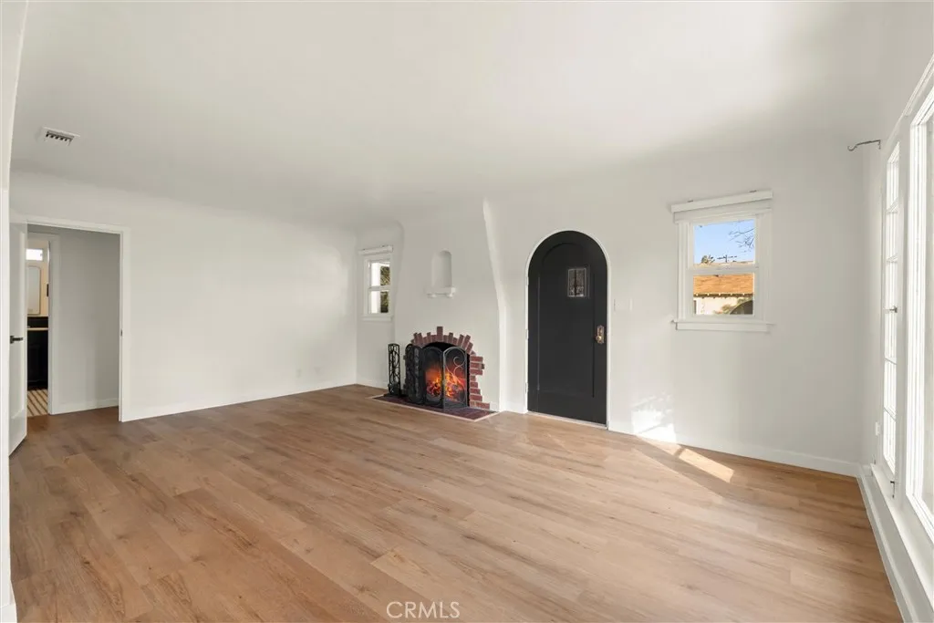 Additional image 35 of 2083 Parnell Way, Altadena, CA 91001