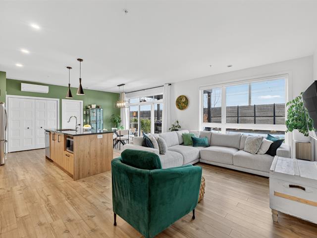 3660 Rue Roland-Marquette|#102|Longueuil (Saint-Hubert), Quebec J3Y0T2