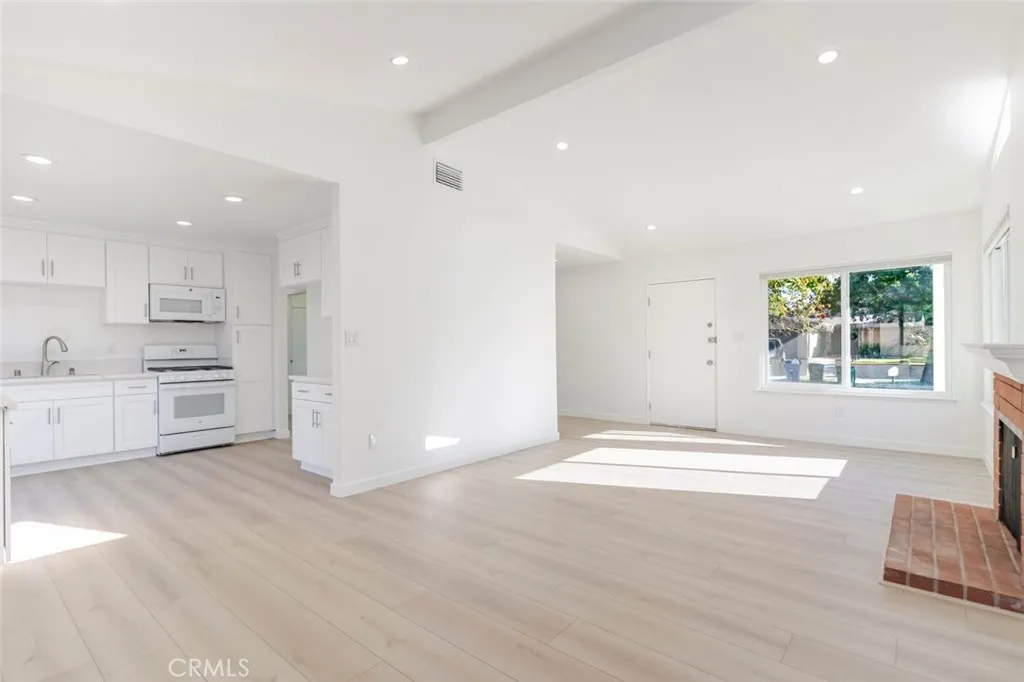 Additional image 6 of 9551 Gierson Avenue, Chatsworth, CA 91311