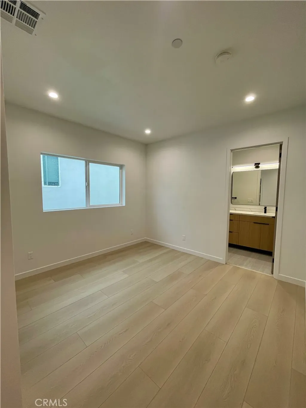 Additional image 17 of 613 W 41st Place, Los Angeles, CA 90037