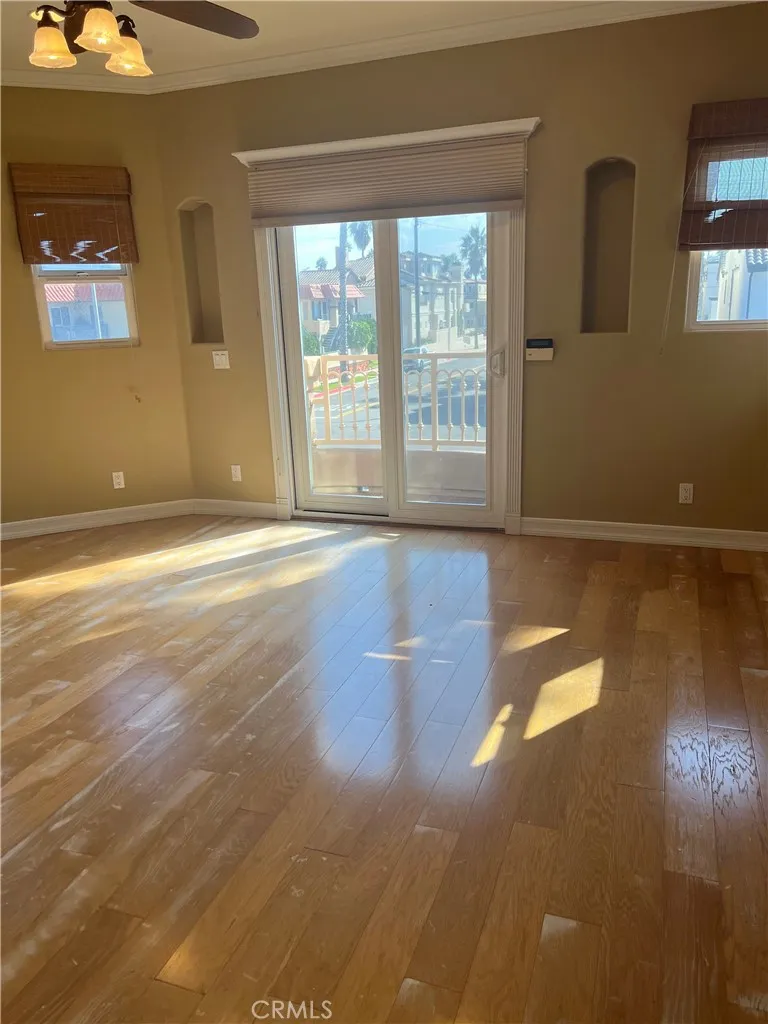 Additional image 69 of 121 21st St, Huntington Beach, CA 92648