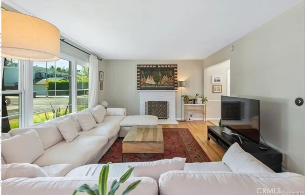 Additional image 4 of 7002 Forbes Avenue, Lake Balboa, CA 91406