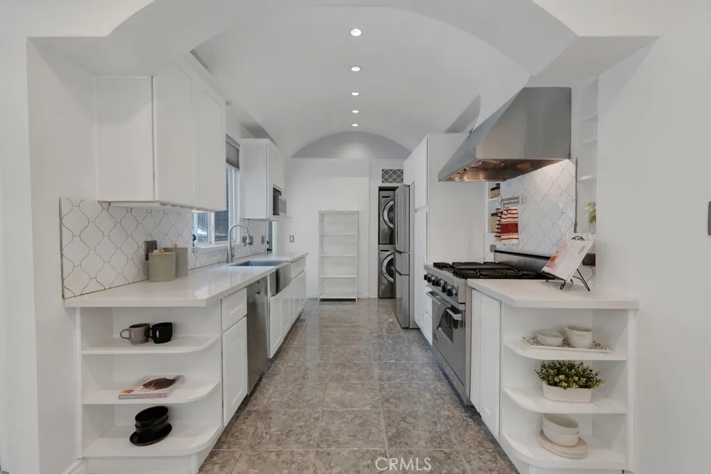 Additional image 7 of 19419 Oxnard Street, Tarzana, CA 91356