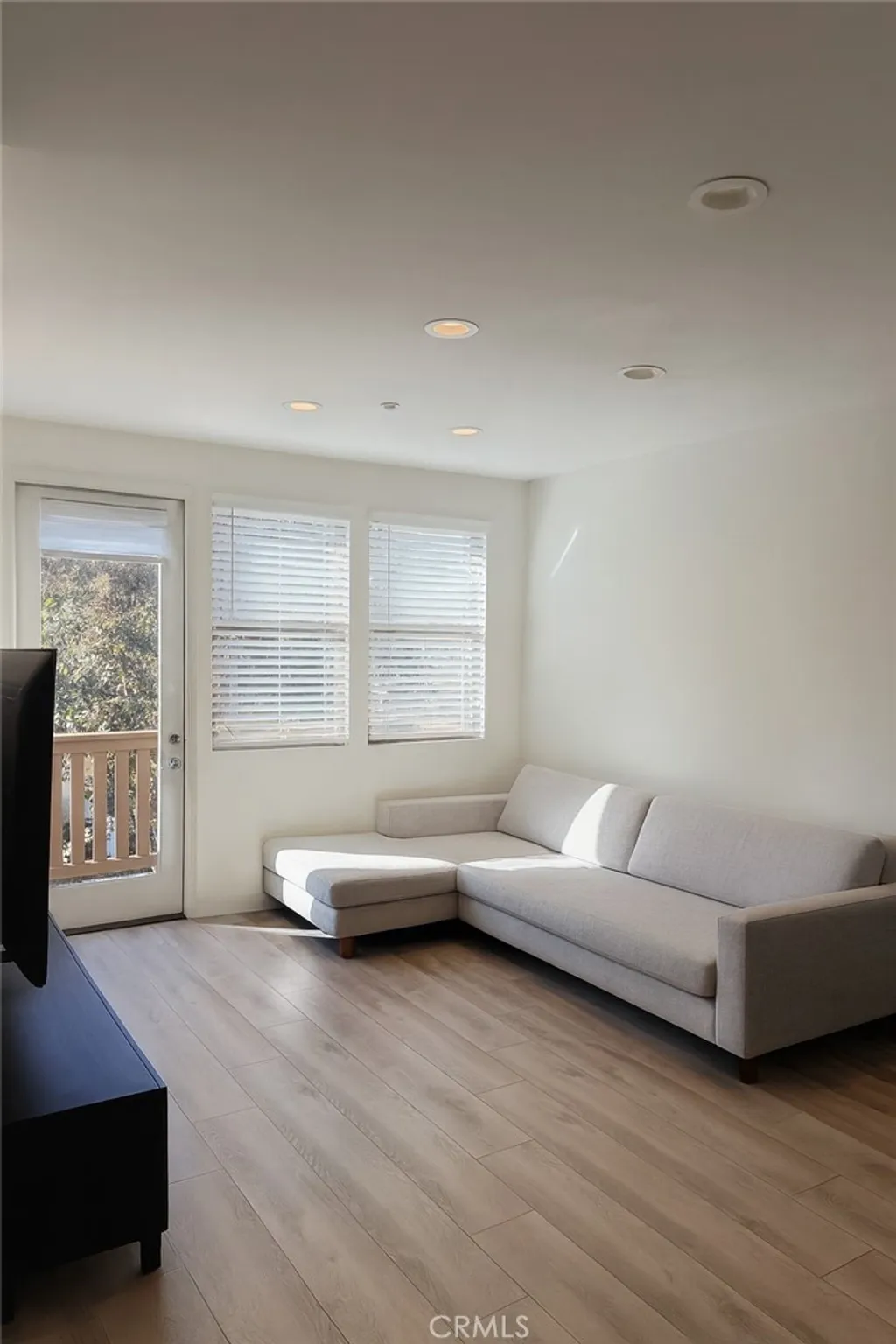 Additional image 4 of 2829 W Edinger Avenue, Santa Ana, CA 92704