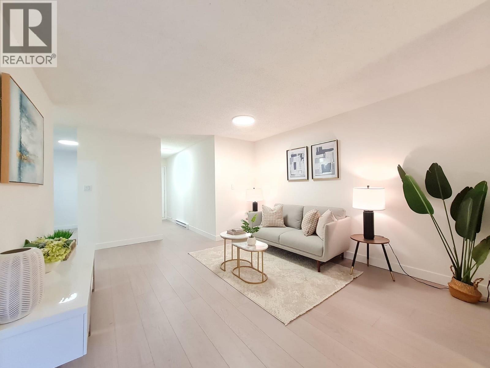 202 9128 CAPELLA DRIVE|Burnaby, British Columbia V3J7K3