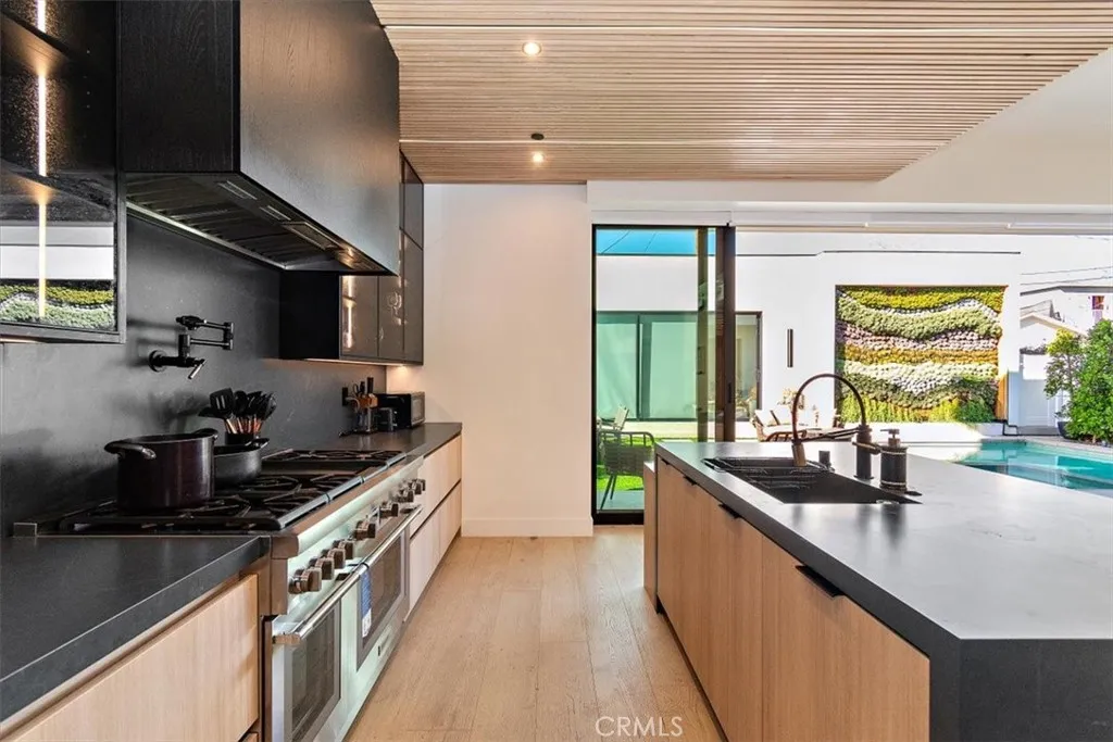 Additional image 60 of 5347 Natick Avenue, Sherman Oaks, CA 91411