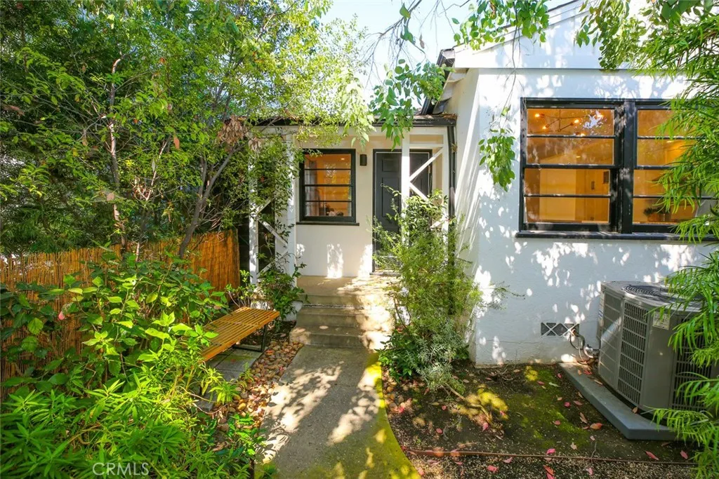 Additional image 28 of 1113 Amoroso Place, Venice, CA 90291