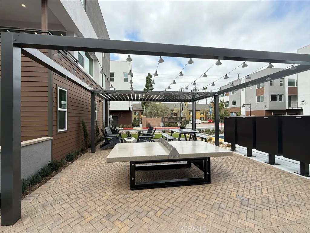 Additional image 28 of 693 S Lyon Street, Santa Ana, CA 92705