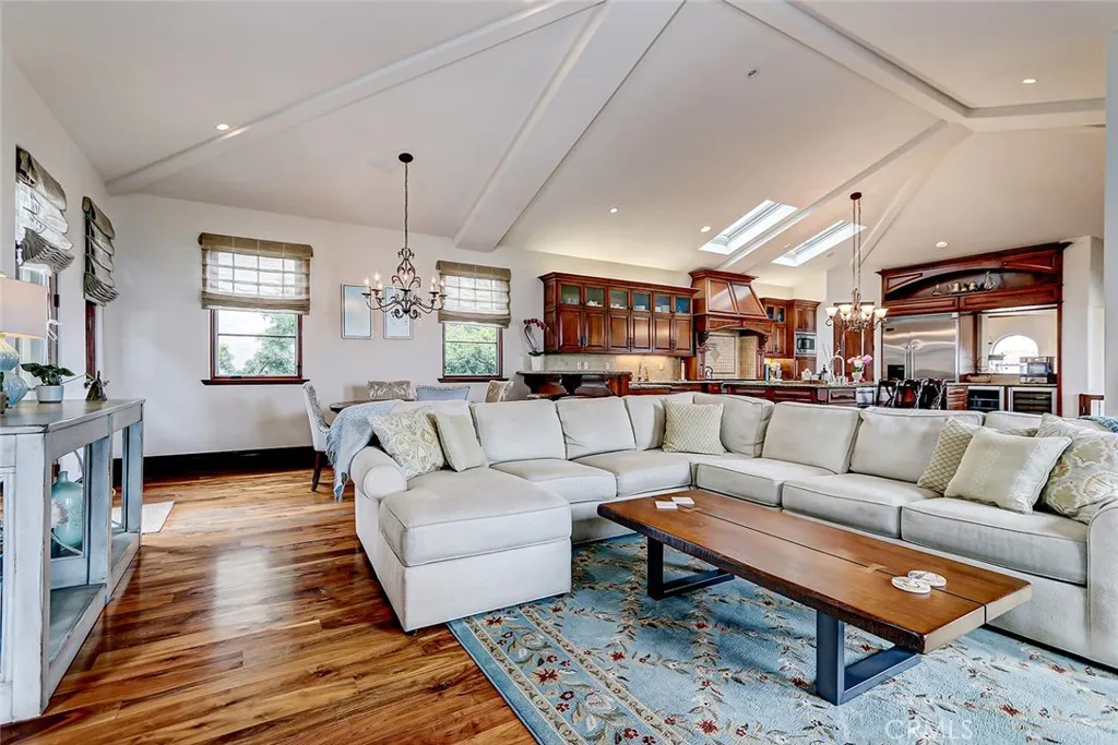 Additional image 92 of 853 6th, Manhattan Beach, CA 90266