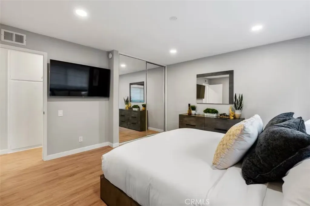 Additional image 30 of 6537 Sheltondale, West Hills, CA 91307