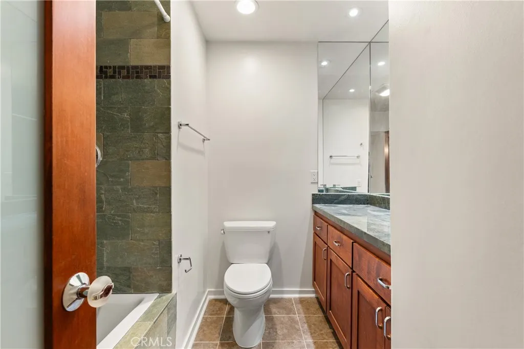 Additional image 15 of 4724 Park Granada, Calabasas, CA 91302