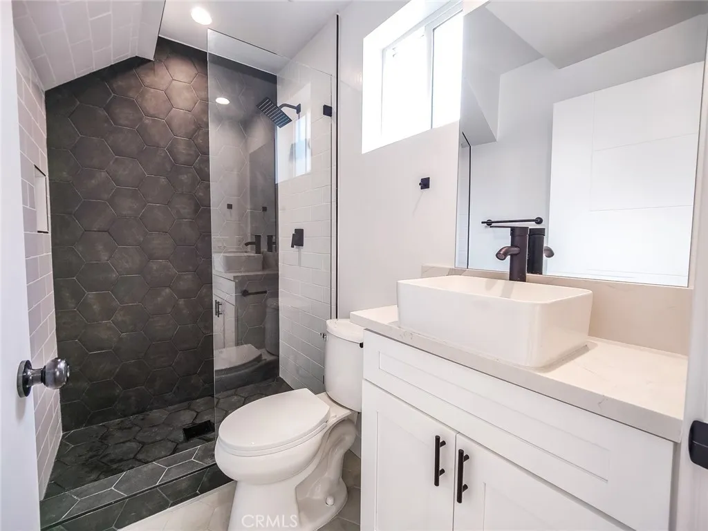 Additional image 42 of 3809 Exposition Boulevard Unit 1/2, Los Angeles, CA 90016