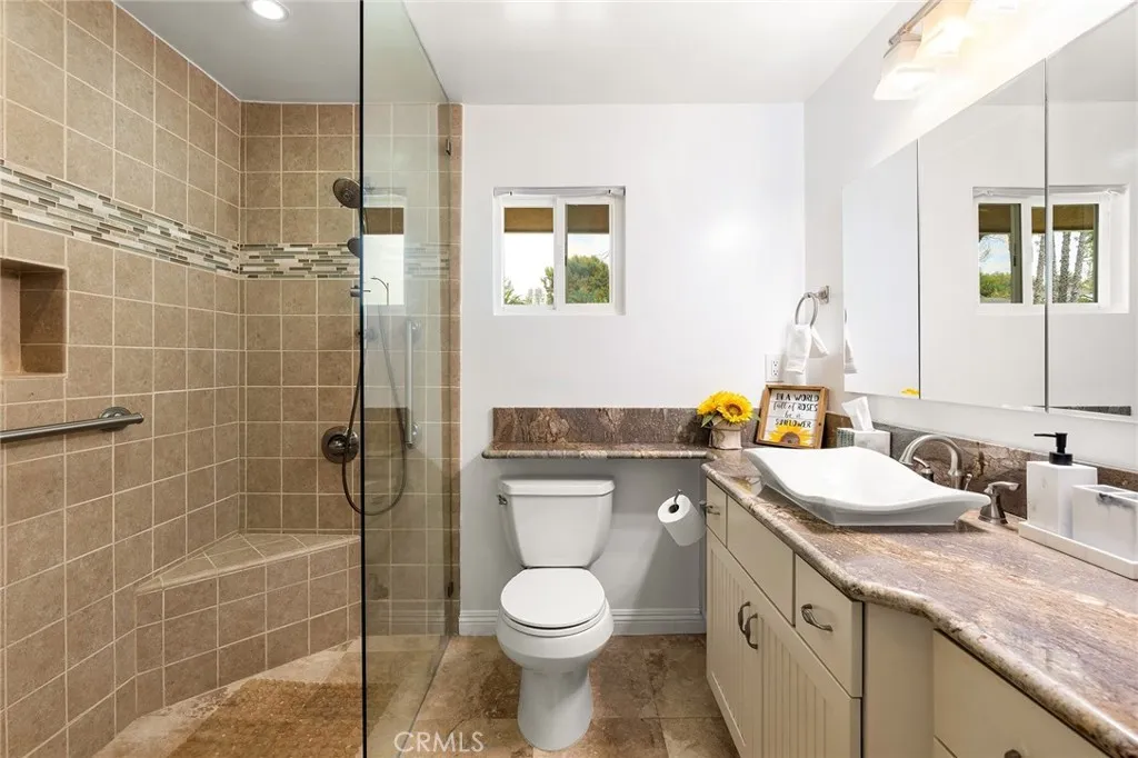 Additional image 20 of 20300 Oxnard, Woodland Hills, CA 91367