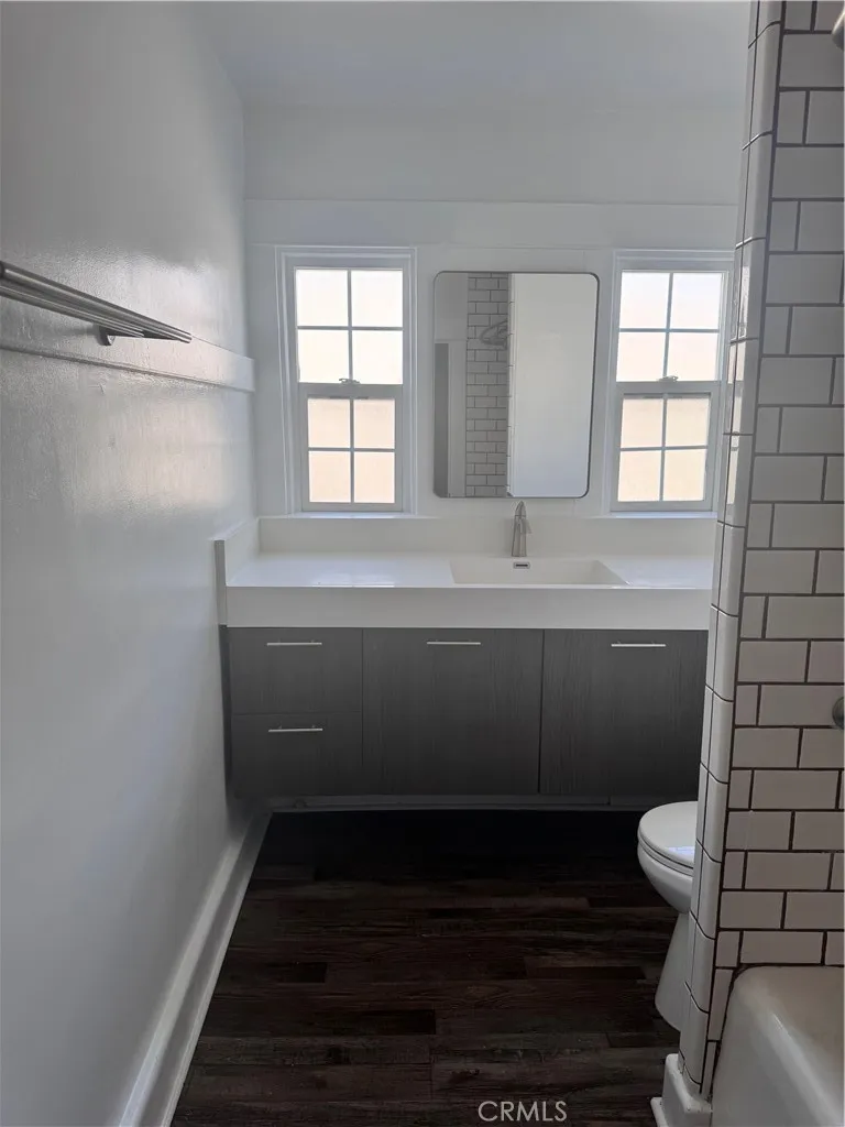 Additional image 33 of 1261 S Plymouth Blvd, Los Angeles, CA 90019