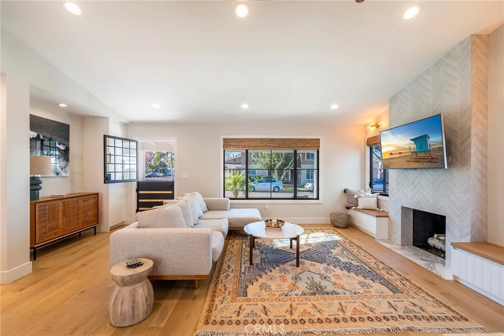 Additional image 36 of 1204 Pecan Ave, Huntington Beach, CA 92648