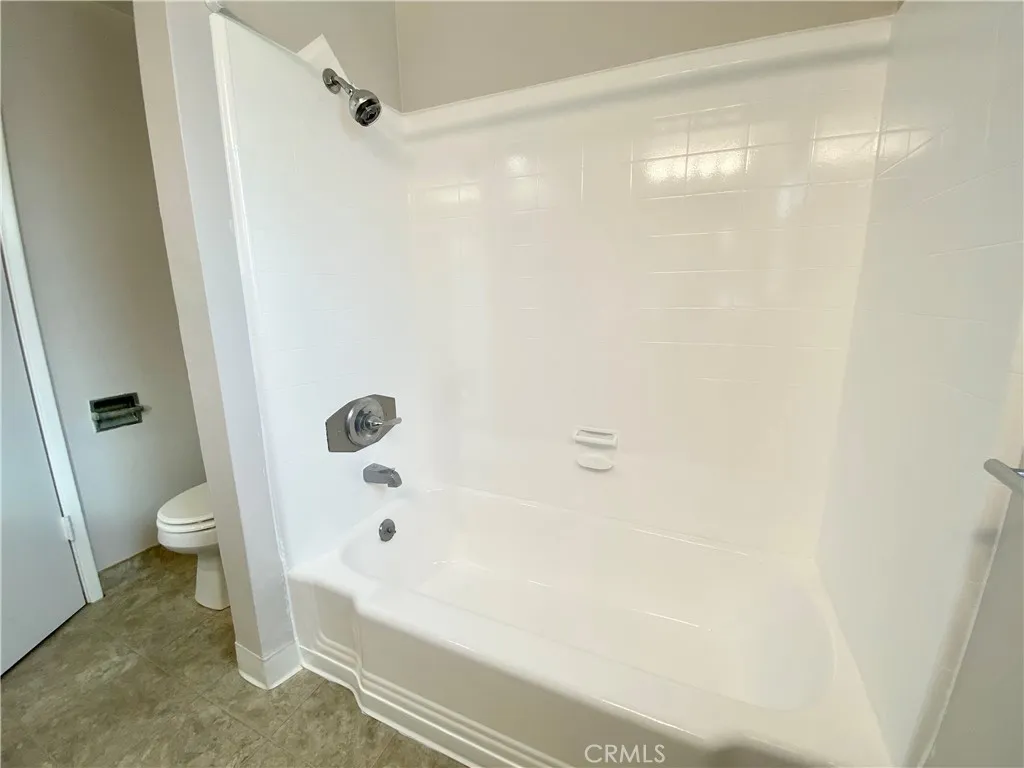 Additional image 12 of 3335 Triangle Place Unit 6, Glendale, CA 91208