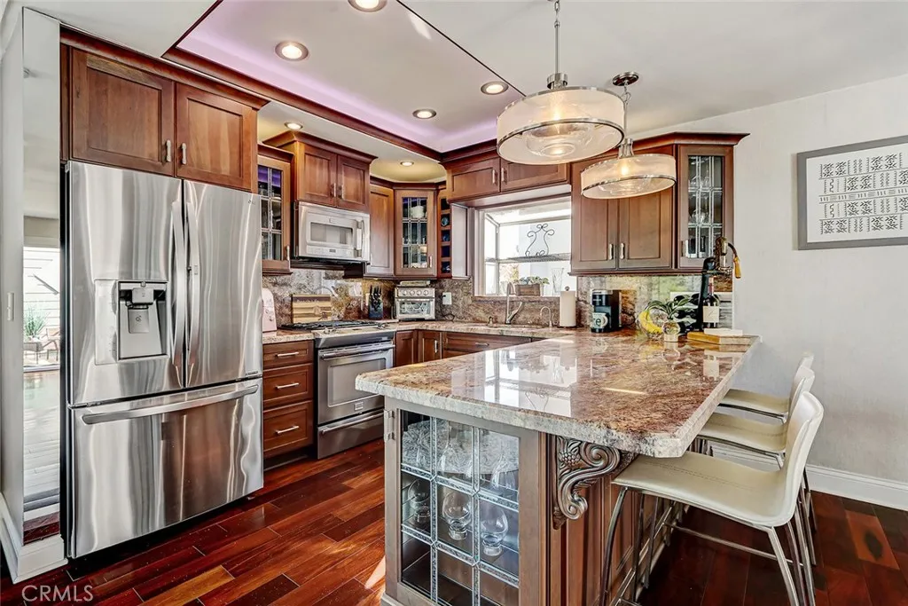 Additional image 21 of 718 S Broadway Unit C, Redondo Beach, CA 90277