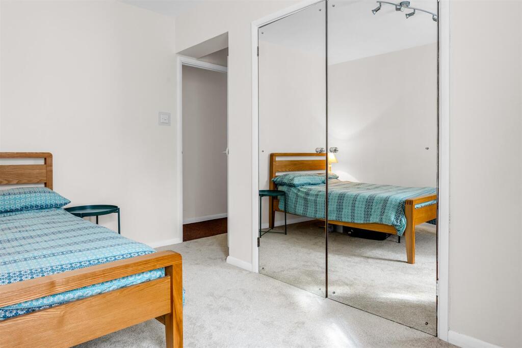 Additional image 24 of The Chase, Welwyn